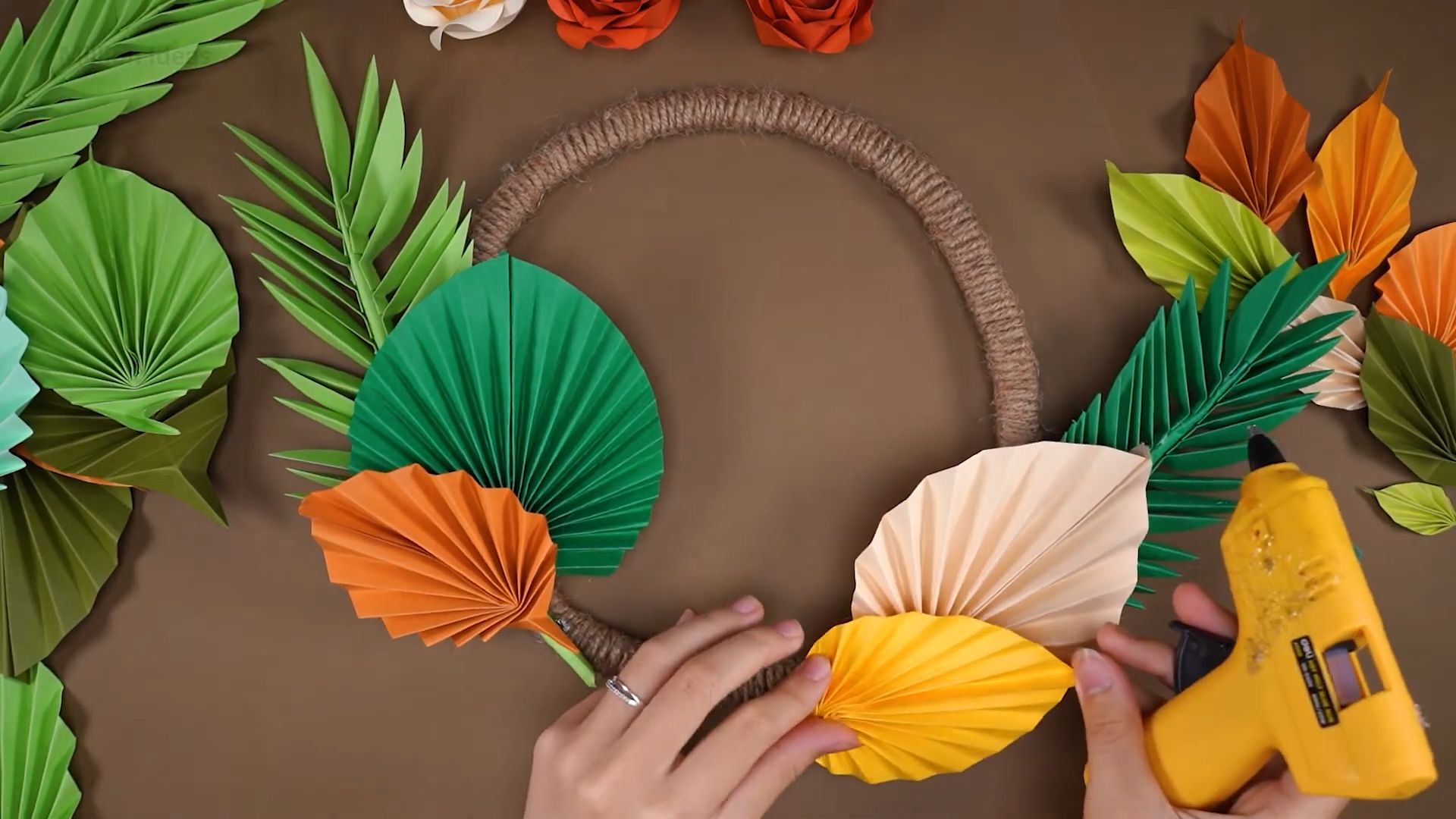 DIY Papier Palmblätter
