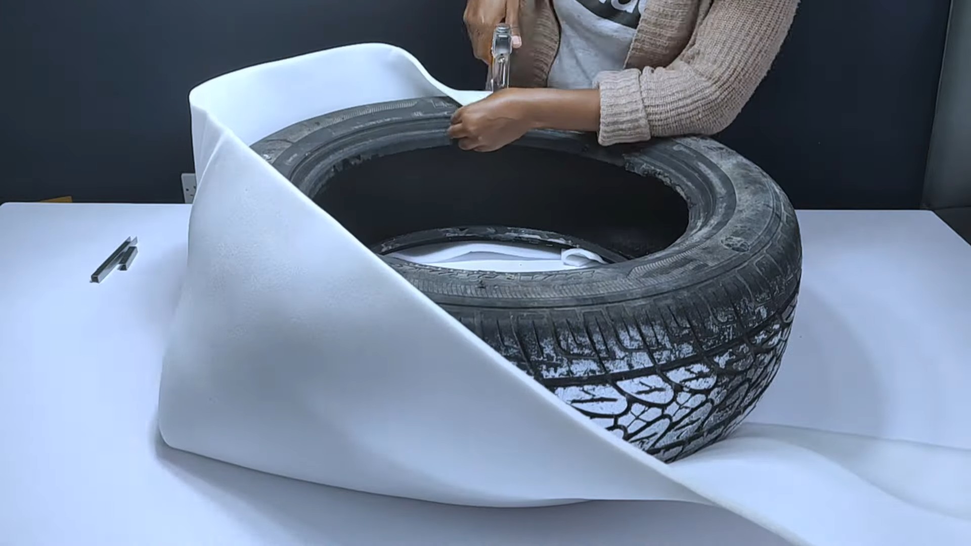 Autoreifen Couchtisch selber bauen
