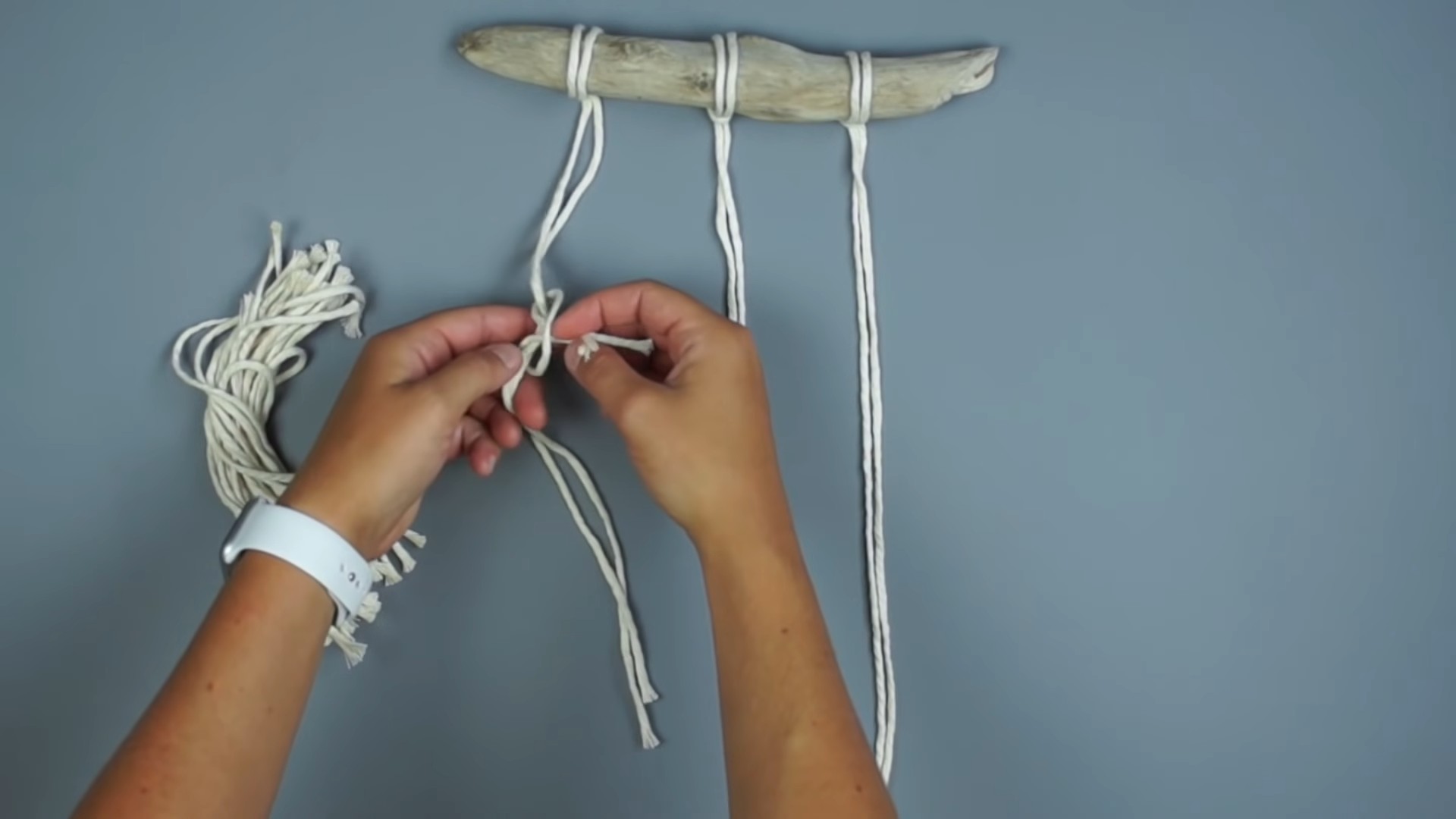 Makramee Wandbehang DIY Anleitung