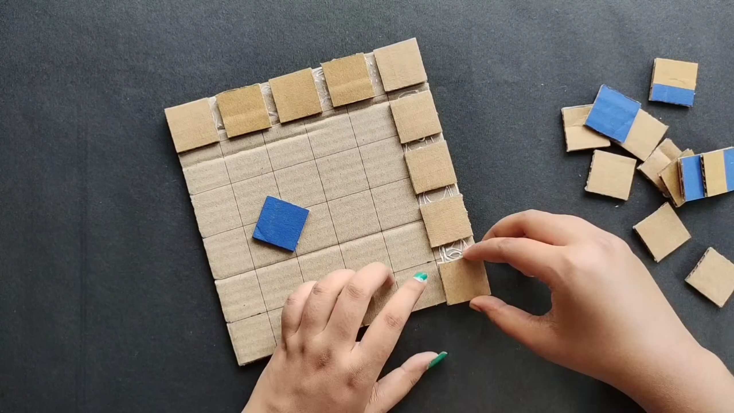 Diwali Deko Pappe selber machen